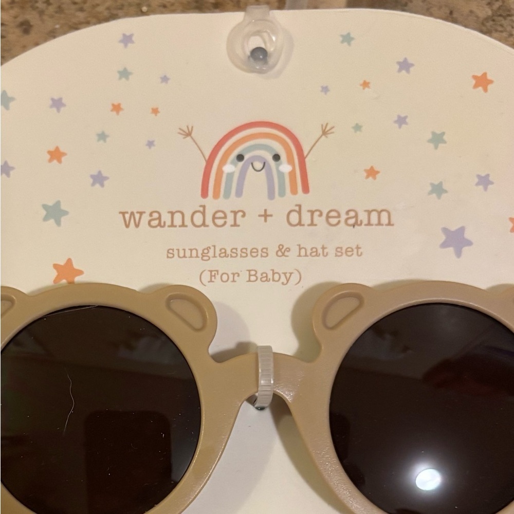 NEW Wander + Dream infants Bear sunglasses and bucket hat set. - Picture 2 of 4